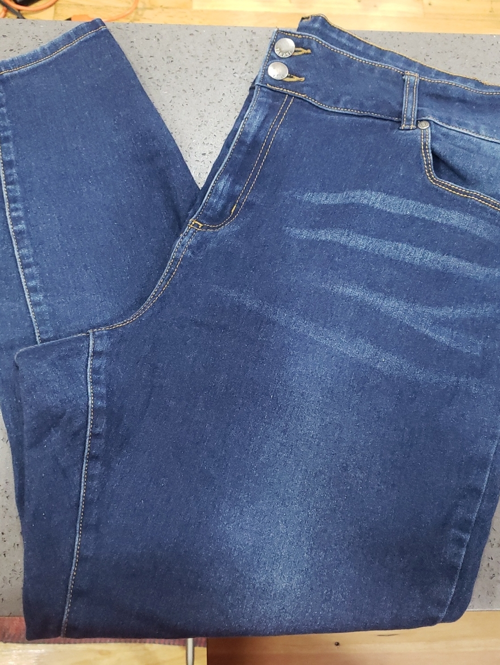 Tahari Womens Jeans 22W Blue Strtch Dark Wash Plus Ankle - Picture 4 of 11